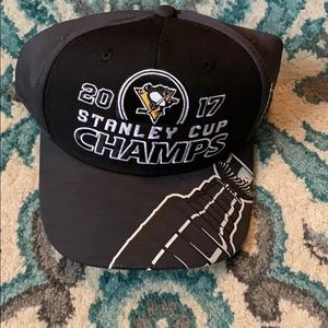 Pittsburgh penguin hat